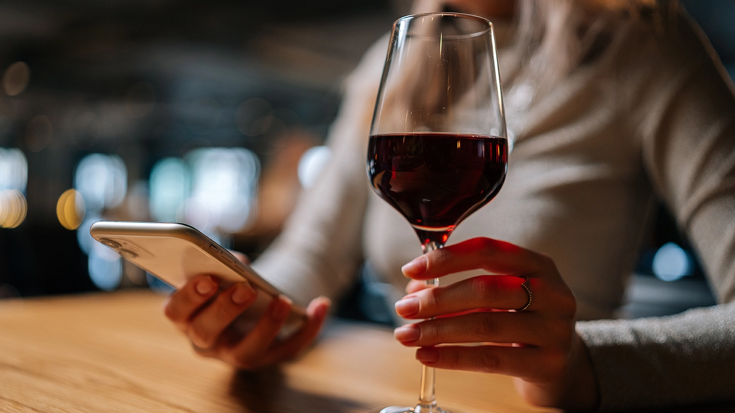 Forum with alcohol industry ties shows significant bias in reviews of health research